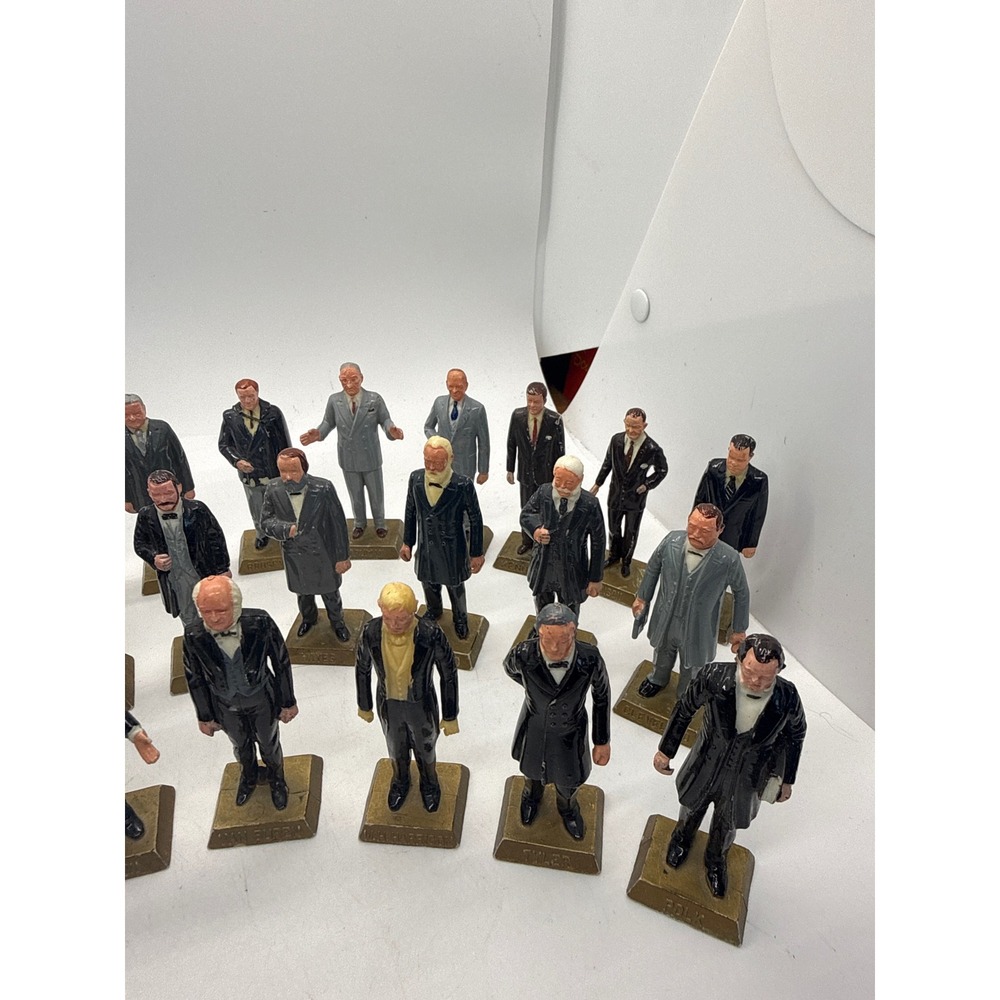 Vintage Louis Marx & Co US Presidents Miniature Figure Set 36 Pieces Painted - Picture 5 of 6